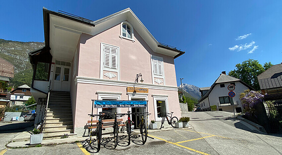kolesarska trgovina in servis koles v Bovcu