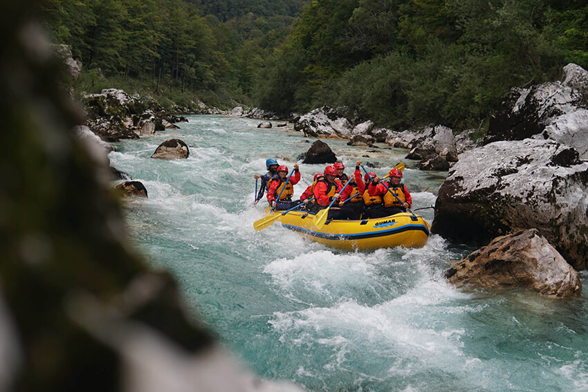 rafting avantura na reki soči